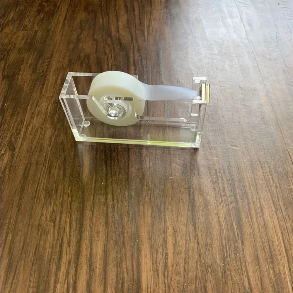 Z Galleris tap dispenser size 2.25” by 5.5” by 1.75”